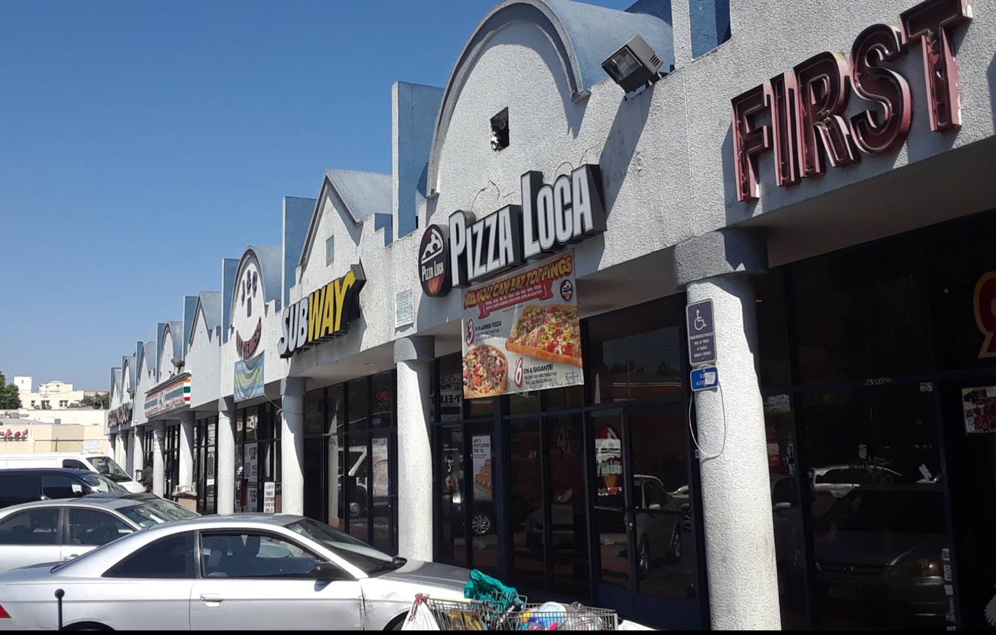 PizzaLoca Rampart storefront